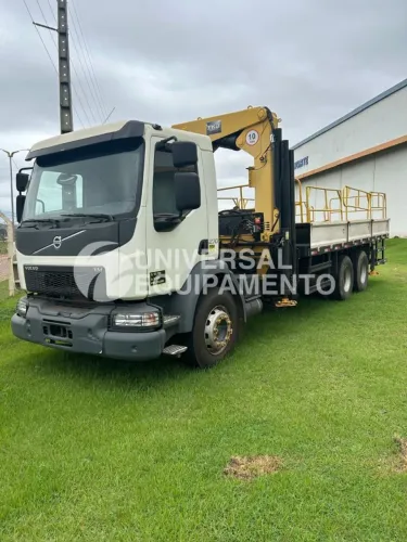 Caminhão  volvo VM 270 Ano 2019/20  Munck TKA 52.700
