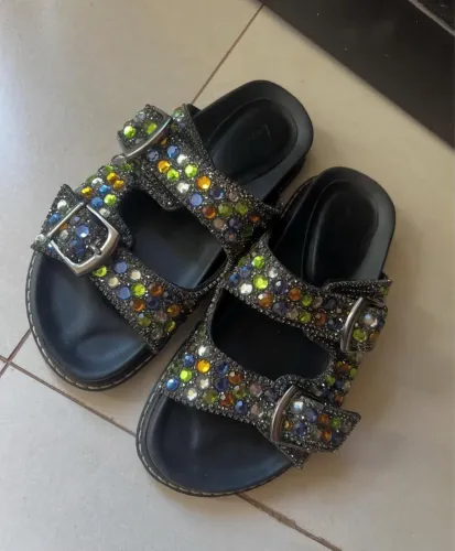 Papete Luiza Barcelos 