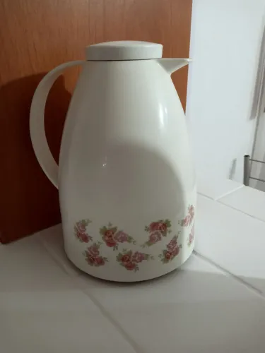 Garrafa de café invicta vintage