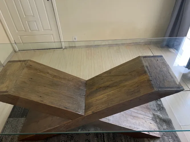 Mesa de Jantar Exclusiva em Madeira Maciça de Demolição + Vidro 15 mm | 8 Lugares.
