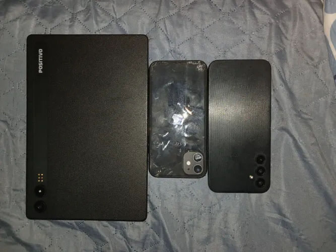 VENDO 3 APARELHOS POR 800