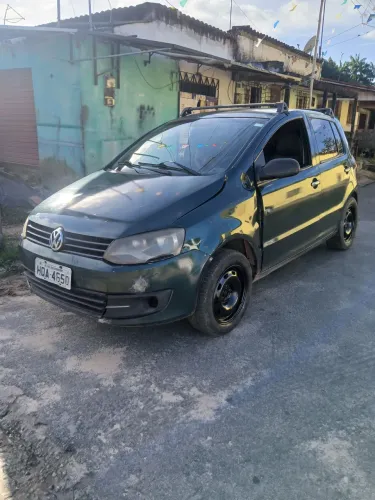 Volkswagen Fox Plus 1.0mi/ 1.0mi Total Flex 8V 4P 2006