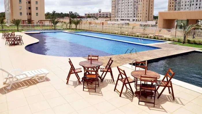 ALTO CALHAU: Apartamento mobiliado para locação no Cond. Brisas - São Luis-MA