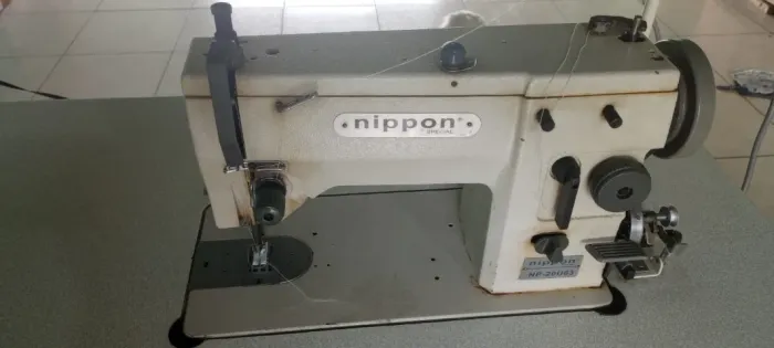 Máquina de Costura 20U - Nippon NP20U63