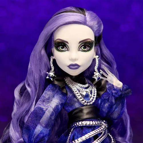 Monster High Spectra Haunt culture 