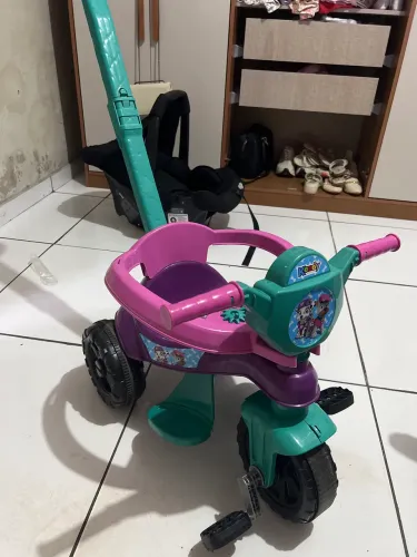 Triciclo para criança