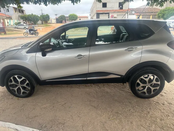 Renault Captur Intense 2.0 16V Flex 5P Aut. 2020
