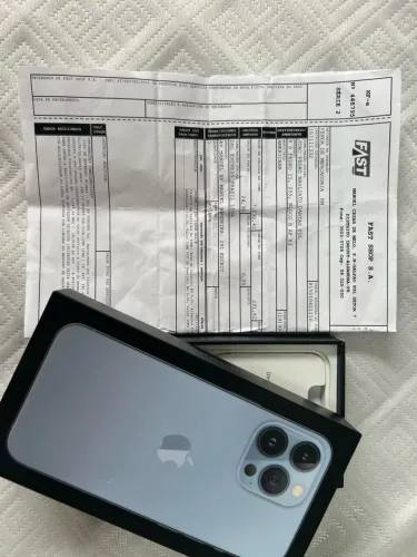 iPhone 13 Pro 128 gb azul cierra