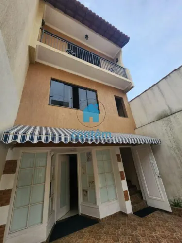 Sobrado à venda em Osasco, Centro, com 3 quartos, com 218 m²