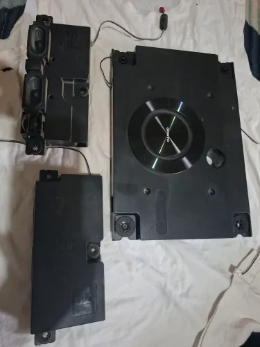 Caixas de som e subwoofer TV TCL C825