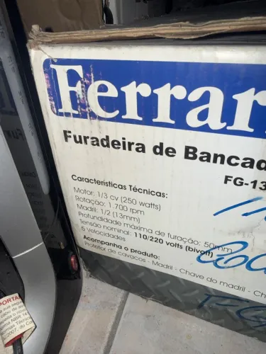 Furadeira de bancada
