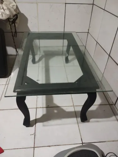 Mesa de centro com com vidro 1.03x60