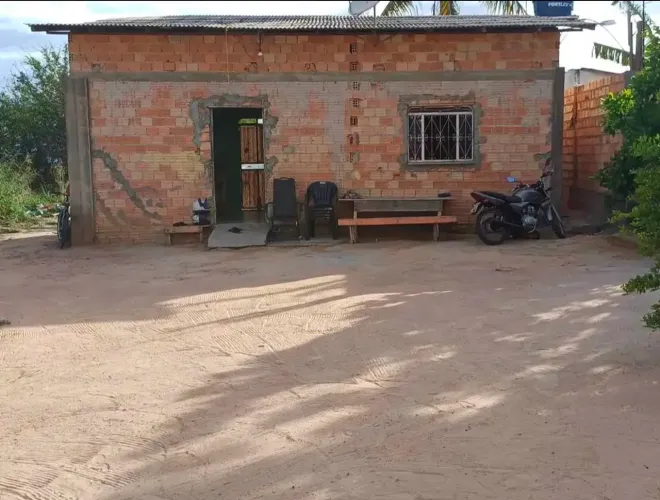 Casa a venda 