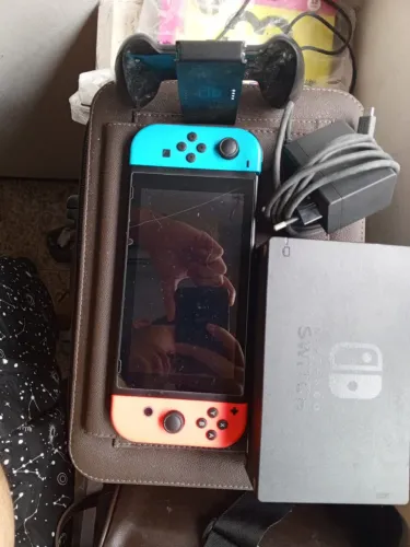 Nintendo switch com Pokémon shiny pearl