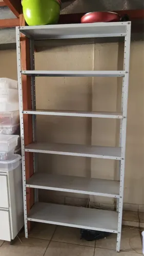 Prateleira de Aço Multiuso com 6 Prateleiras