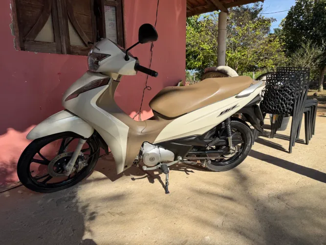 Vende-se Biz 125