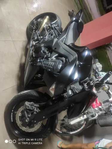 Z1000