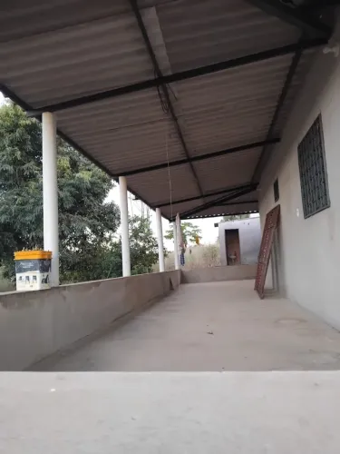 Chacara localizada ao lado do jardim dos animais