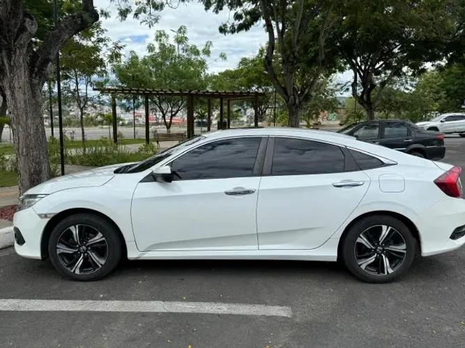 Honda Civic Sedan Touring 1.5 Turbo 16V Aut.4p 2018