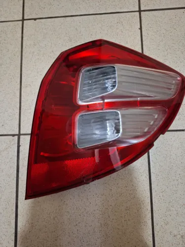 Vendo lanterna do Honda fit 2011/2012