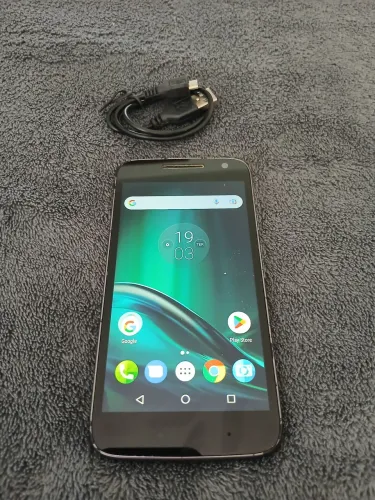 Moto G4 Play Dual SIM 8gb 2gb ram com cabo