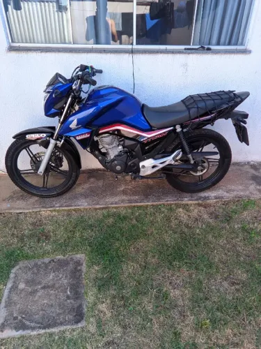Titan 160 