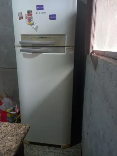 Vendo geladeira