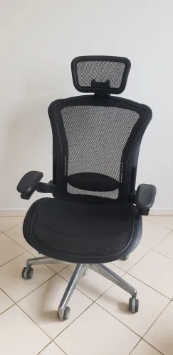 Cadeira Giratória Presidente