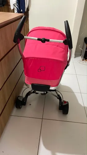 Carrinho de bebê Quinny Zapp Xtra original rosa
