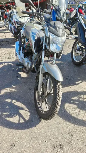 HONDA CG FAN 160 PRATA 2023 Shalon veículos Cariacica