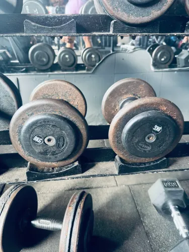 Par Dumbbell 8kg OPORTUNIDADE