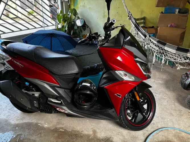 Vendo moto cruisym 2 dono