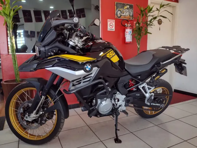 Bmw f-850gs 40 anos