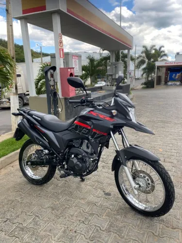 Passo financiamento XRE ADV 190c