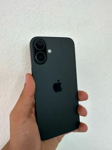 Apple IPhone 16 Plus