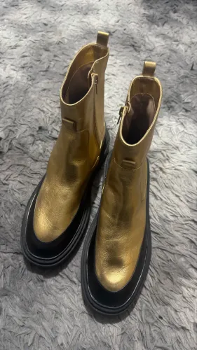 BOTA AREZZO NOVA
