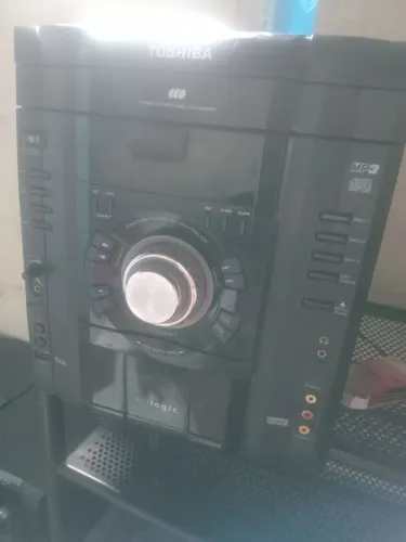 Rádio ? com defeito