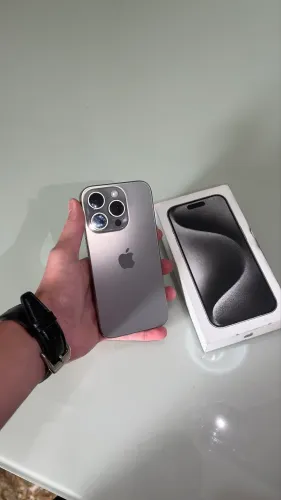 IPHONE 15 PRO 256GB IMPECÁVEL