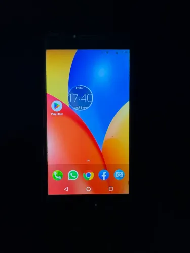 Moto E4 Plus