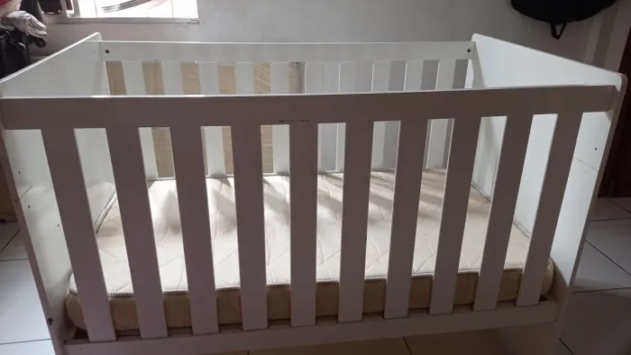 Berço usado porém conservado 