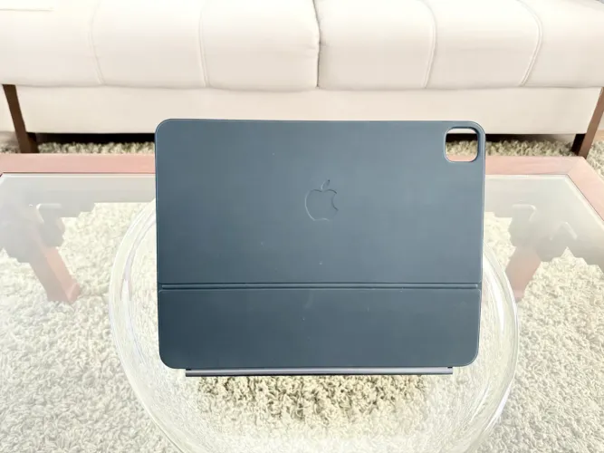 Ipad Pro 13 polegadas M4 + Magic Keyboard