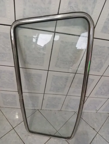 Para-brisa traseiro Corcel 1