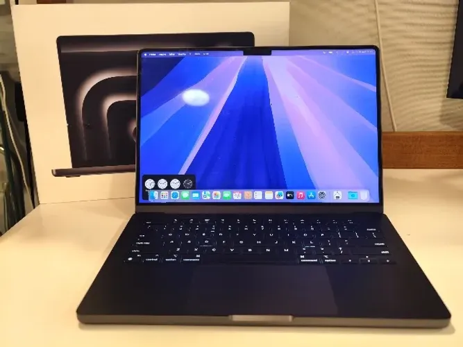 MacBook Pro 14 M4 Pro - 24gb/512gb - Space Gray - 52 ciclos