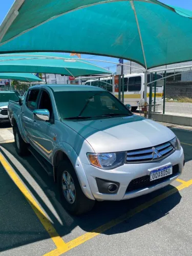 Mitsubishi L200 Triton HPE 3.2 CD TB Int.diesel MEC 2013