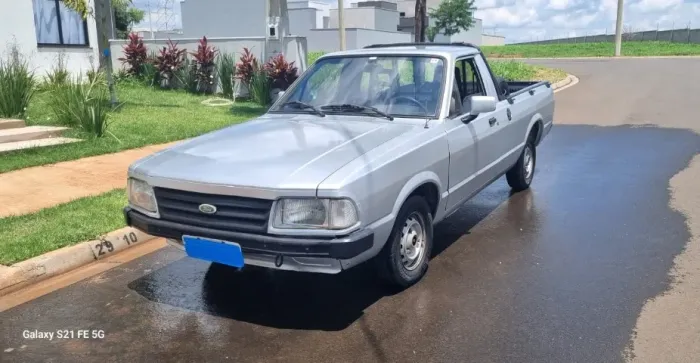 Ford Pampa L 1.8i / 1.8 1996
