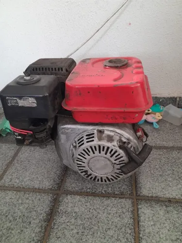 engenho de cana e motor 