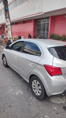 Chevrolet Onix Hatch LT 1.0 8V Flex Mec. 4P 2019