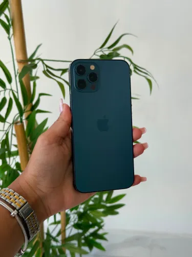 iPhone 12 pro 128 gigas semi novo