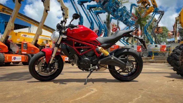 Ducati Monster 797 - 2020 - 10.700 km