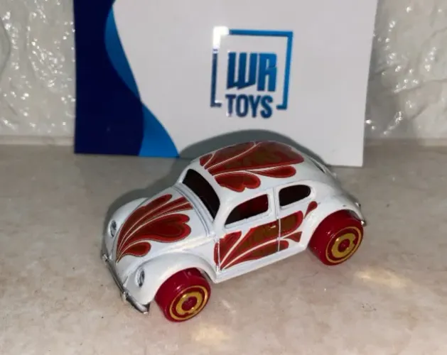 Hot Wheels Volkswagen Beetle Fusca LOVE 2021 1/64